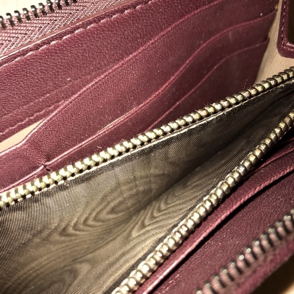 NWOT! Authentic Bottega Veneta Leather Wallet/Wristlet - Picture 10 of 13